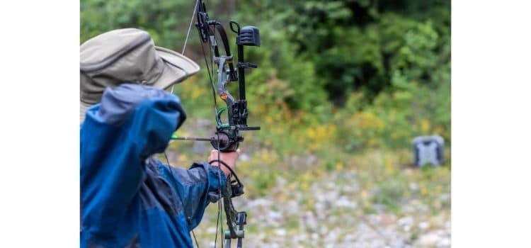 How to Sight in a Compound Bow with 3 Pin Sights